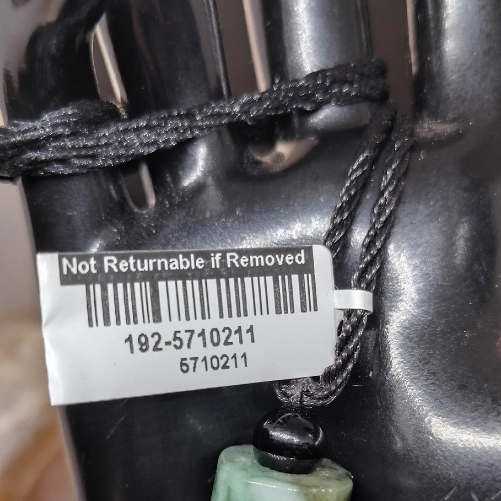 Imperial Jade Stone Pendant Necklace And Free Bracelet - Picture 3 of 8